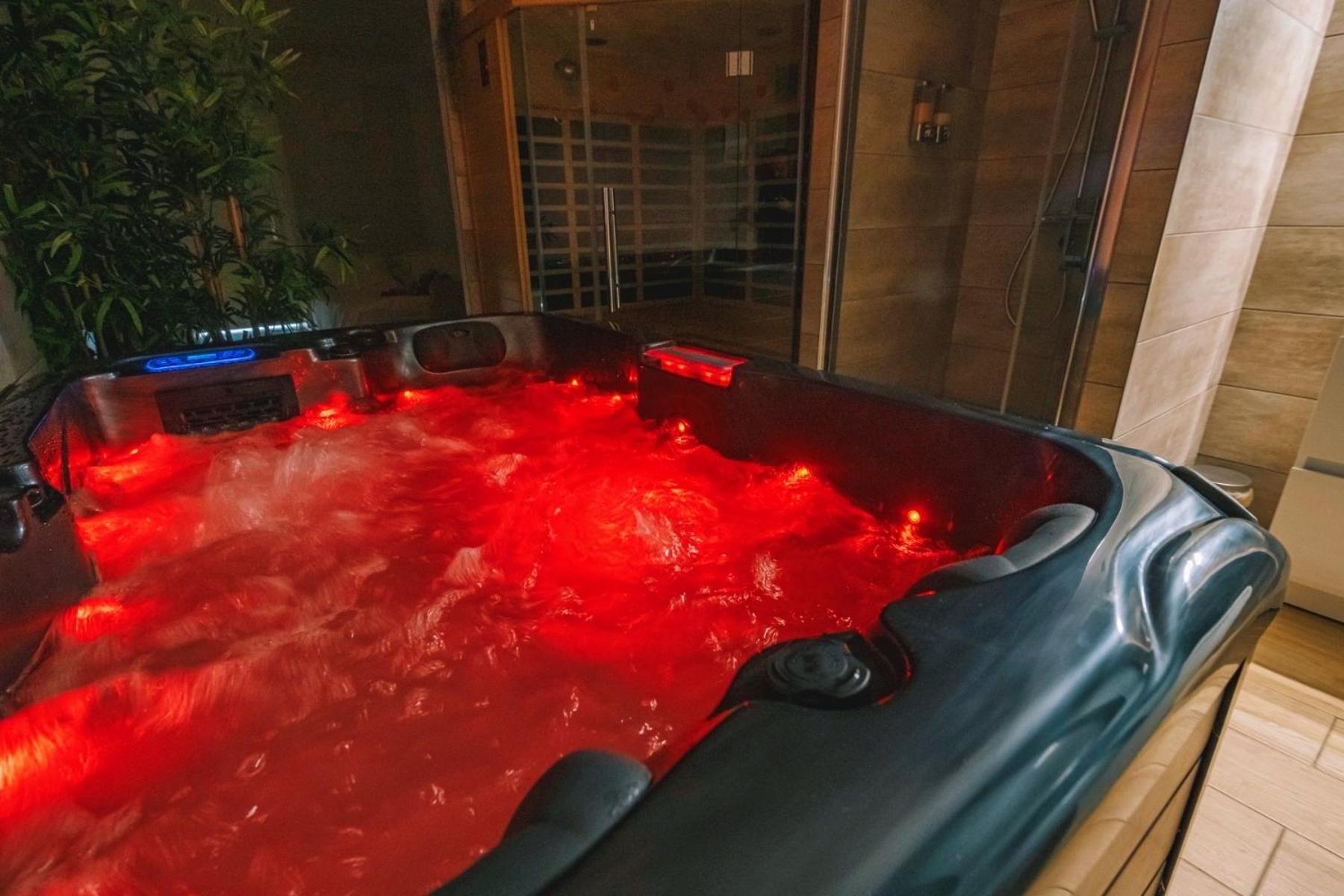 O Temps Suspendu Centre Sauna Et Jacuzzi Appartement Reims